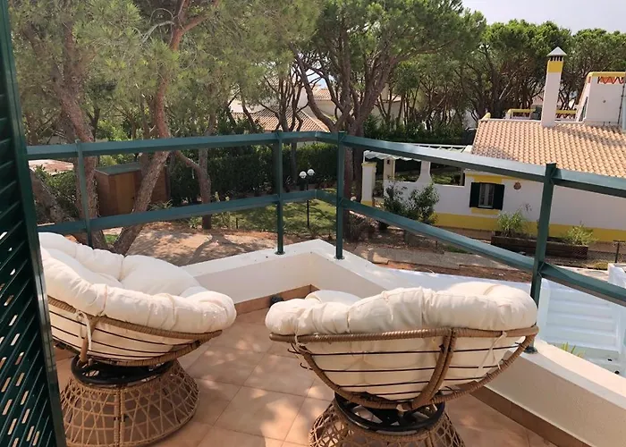 וילה Casa Dos Catos *